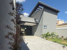 3 quartos - piscina - projeto moderno