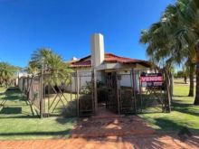 Casa comercial em Dourados-MS