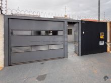 3 quartos sendo 1 suíte - amplo quintal - fotovoltaica