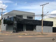 Sobrado comercial - apartamento piso superior