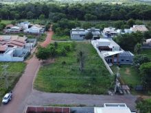 Terreno de sob esquina no Solar dos Lagos I