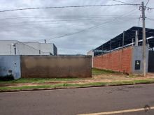 Ótimo terreno a poucos metros da av. Hiroshima