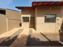 Casa 2 quartos - no asfalto - bairro Jardim I