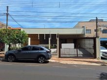 Imóvel comercial com 05 salas