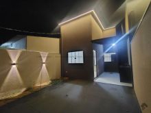 Casa com suíte - gourmet e pé direito duplo