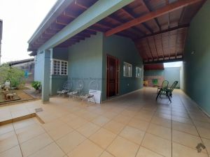 Casa-Térrea em Jacy