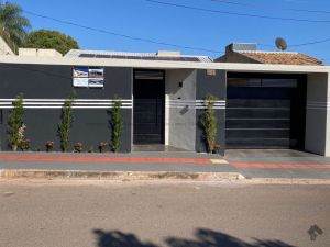 Casa-Térrea em Coronel Antonino