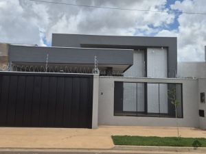 Casa-Térrea em Residencial Figueiras do Parque