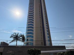 Apartamento em Jardim dos Estados