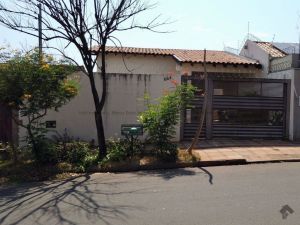 Casa-Térrea em Coronel Antonino