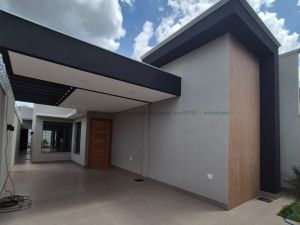 Casa-Térrea em Rita Vieira