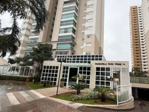 Apartamento em Royal Park