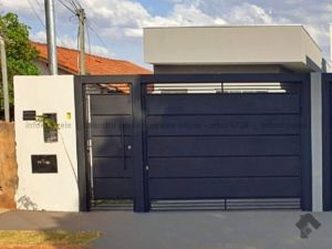 Casa-Térrea em Residencial Búzios