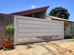 Casa-Térrea em Vila Morumbi