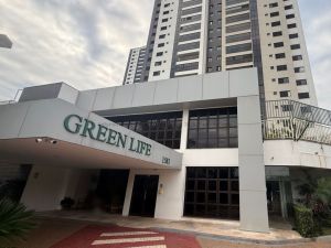 Apartamento em Carandá Bosque I