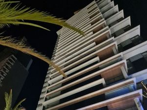 Apartamento em Royal Park