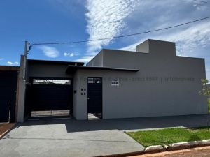 Casa-Térrea em Coophavila II