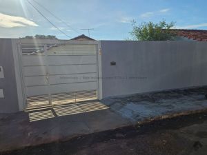 Casa-Térrea em Pq. Res. Maria Aparecida Pedrossian