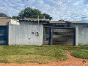 Casa-Térrea em Vila Nasser