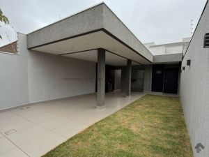 Casa-Térrea em Loteamento Água Limpa Park