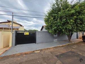Casa-Térrea em Giocondo Orsi
