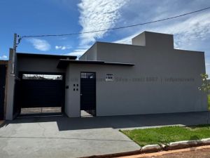 Casa-Térrea-Condomínio em Coophavila II