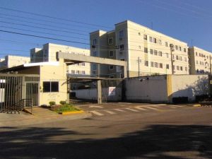 Apartamento em Pioneiros