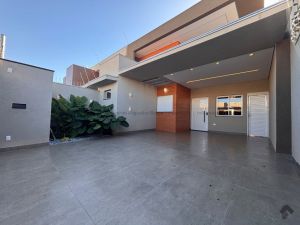Casa-Térrea em Rita Vieira