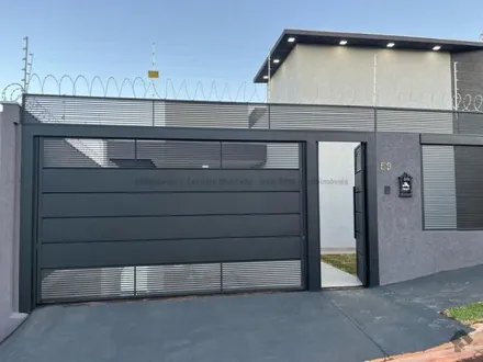 Casa-Térrea em Loteamento Água Limpa Park