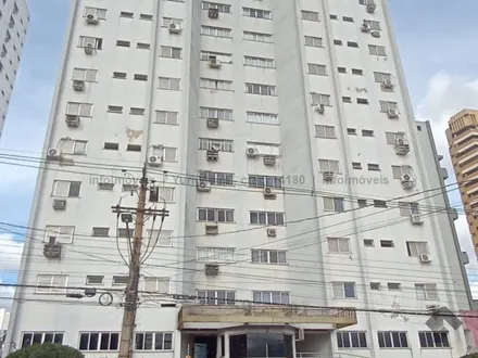 Apartamento em Centro