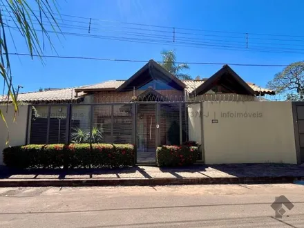 Casa-Térrea em Tayamã Park