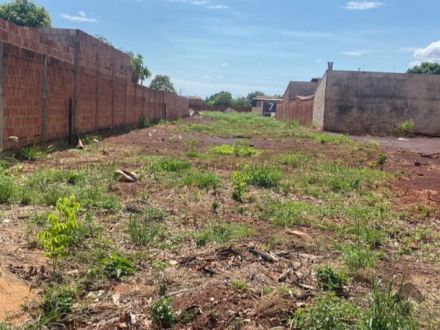 Terreno em Jardim Guaicurus