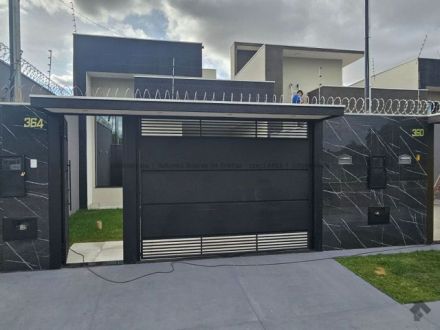 Casa-Térrea em Pioneiros