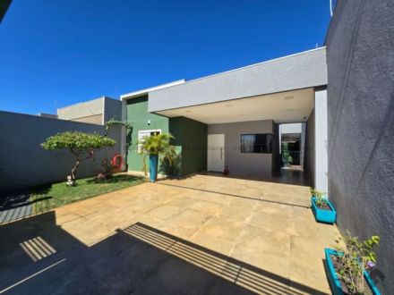 Casa-Térrea em Residencial Betaville