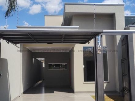 Casa-Térrea em Rita Vieira