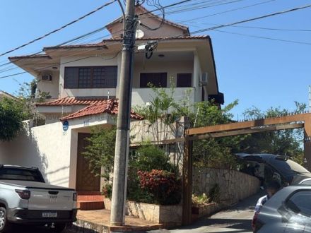 Sobrado em Jardim Nova Era