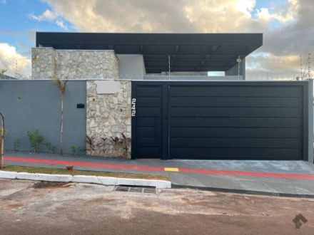 Casa-Térrea em Rita Vieira