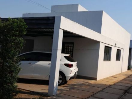 Casa de Vila em Vila Santa Terezinha