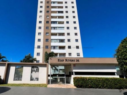 Apartamento em Monte Castelo
