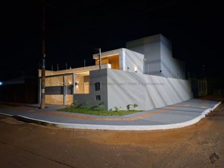 Casa-Térrea em Vila Nasser