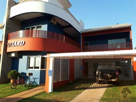 Sobrado em Centro