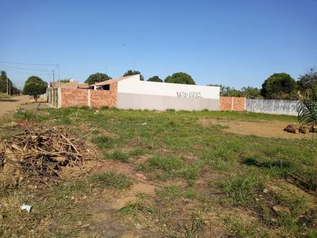 Terreno em Jardim Santa Emília