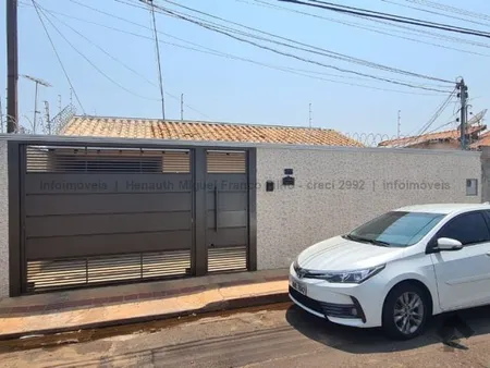 Casa-Térrea em Estrela do Sul
