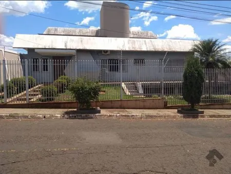 Sobrado em Amambaí