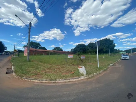 Terreno em Jardim Lagoa Dourada