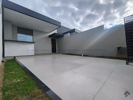 Casa-Térrea em Nova Lima