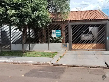 Casa-Térrea em Vila Piratininga