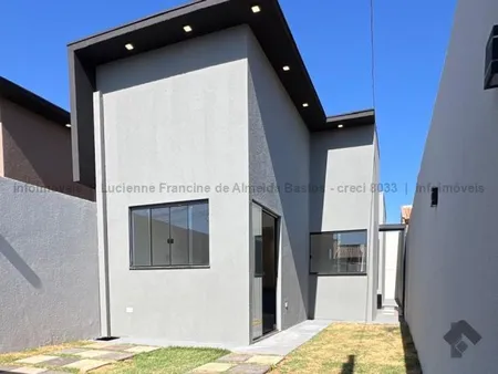Casa-Térrea em Coronel Antonino