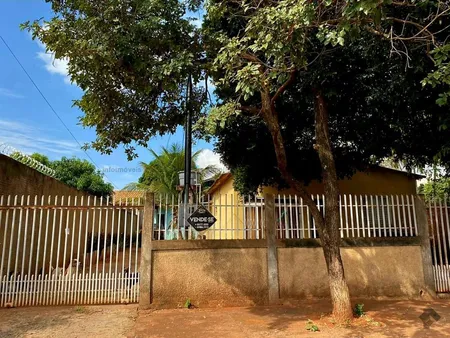 Casa-Térrea em Jardim Leblon