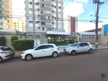 Apartamento em Vila Célia